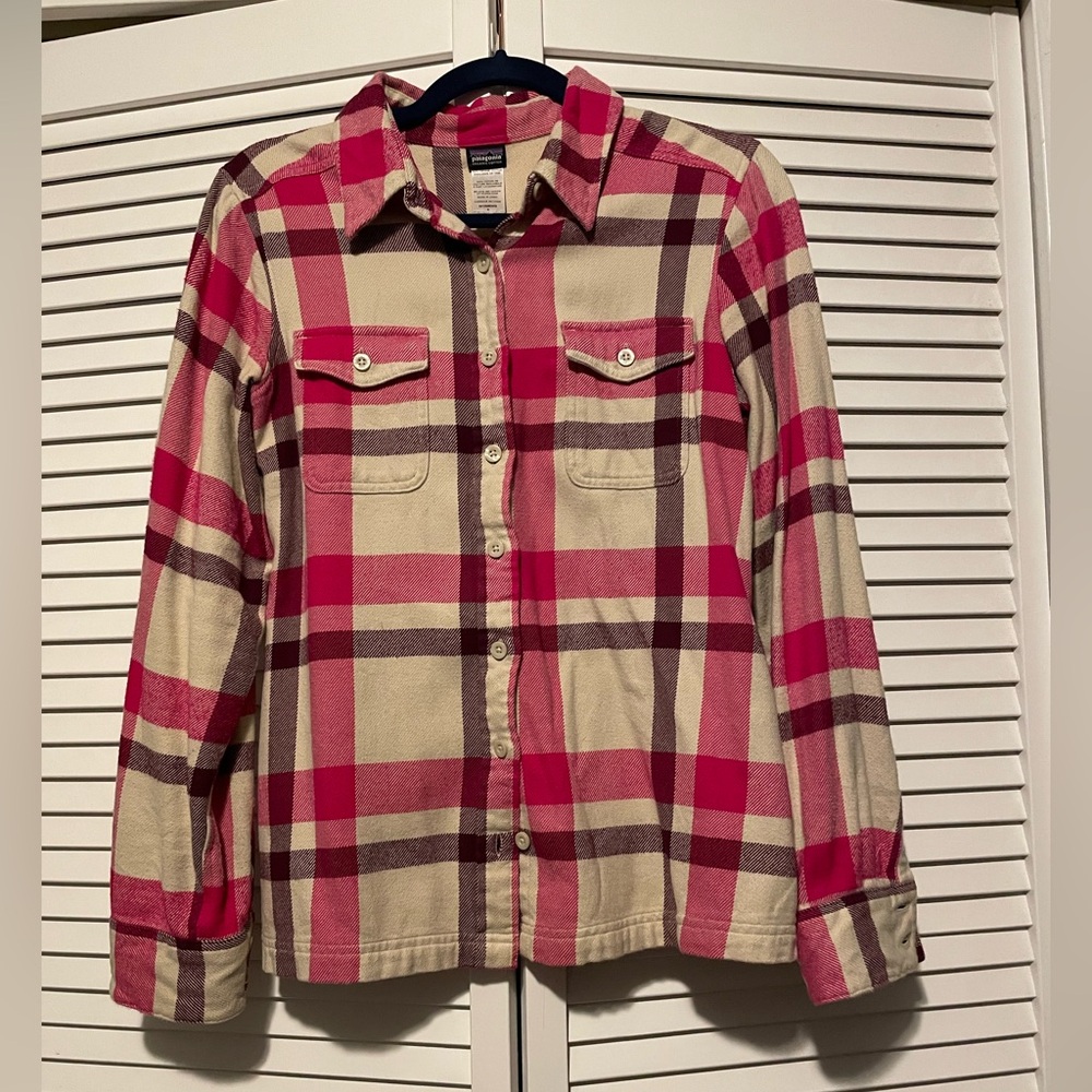 Patagonia women’s flannel